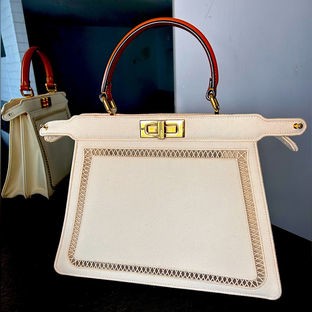 Fendi Peekaboo Bag ( Medium )